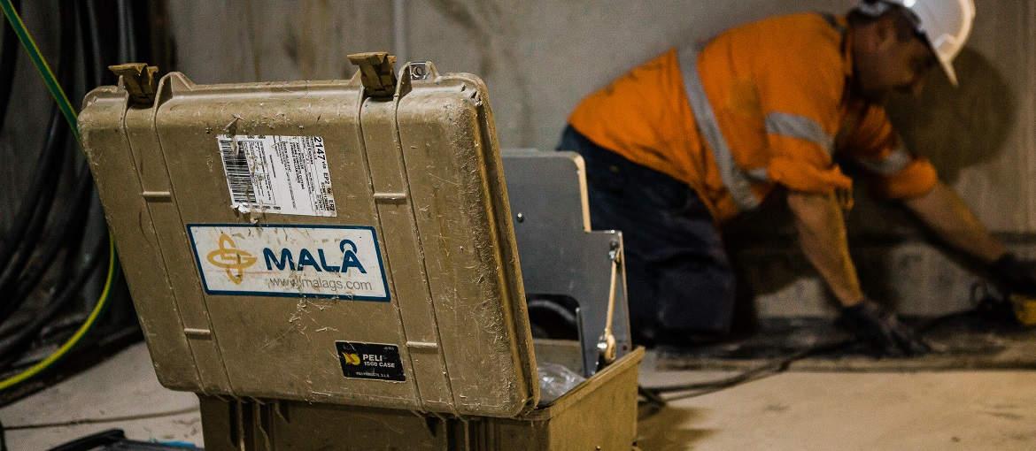 Warrabinya Services - Operator performing GPR Concrete Scanning in an inside location in Sydney, NSW, 2000